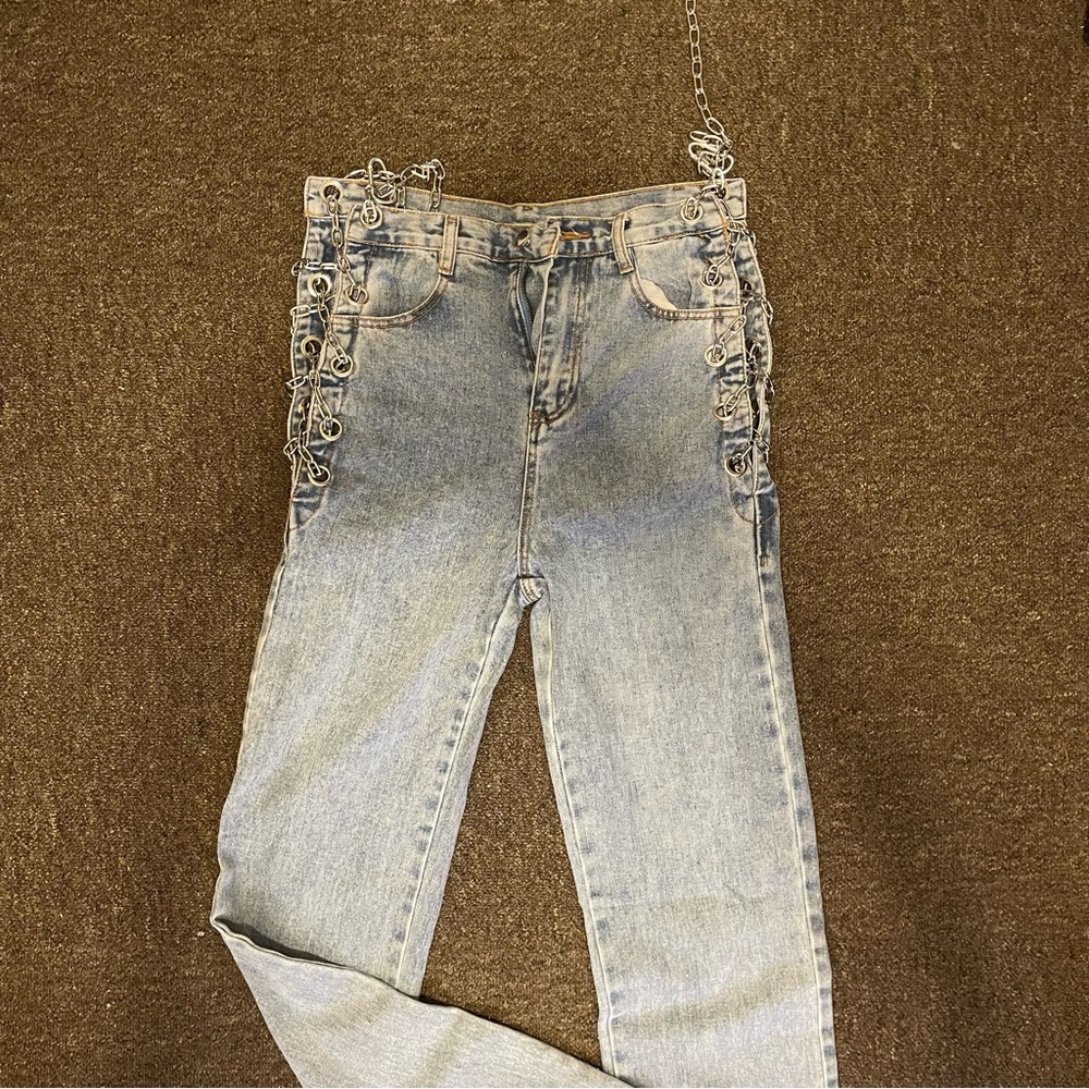 Jeans with Waist Chains